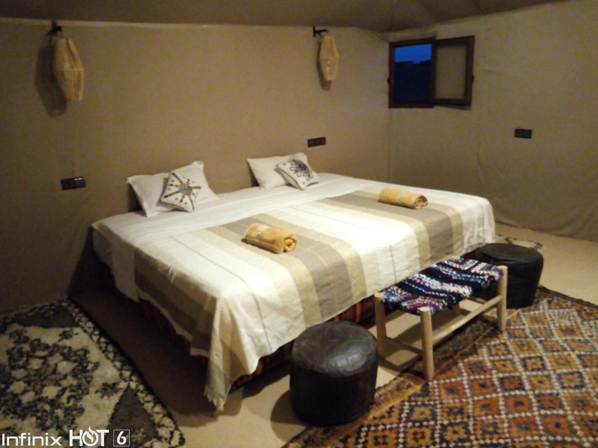 Sahara Camel Tours Camp Hotel Merzouga Room photo